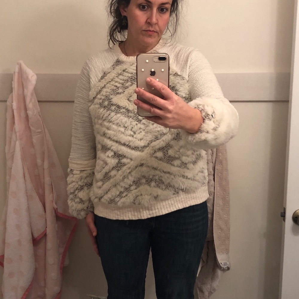 Anthropologie sweatshirt with fur